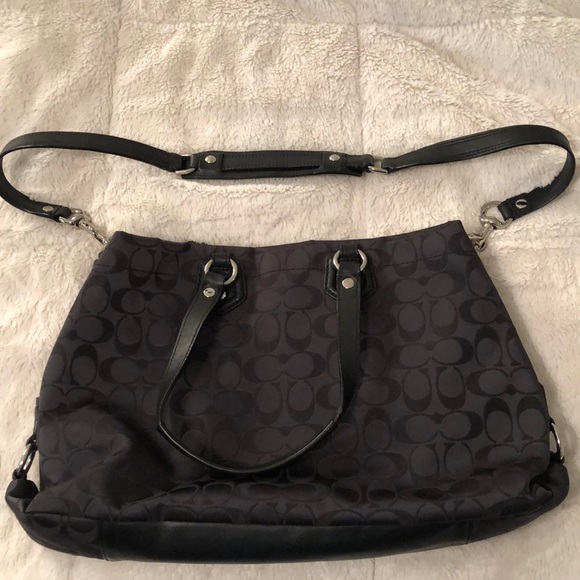 Coach purse - Picture 2 of 5